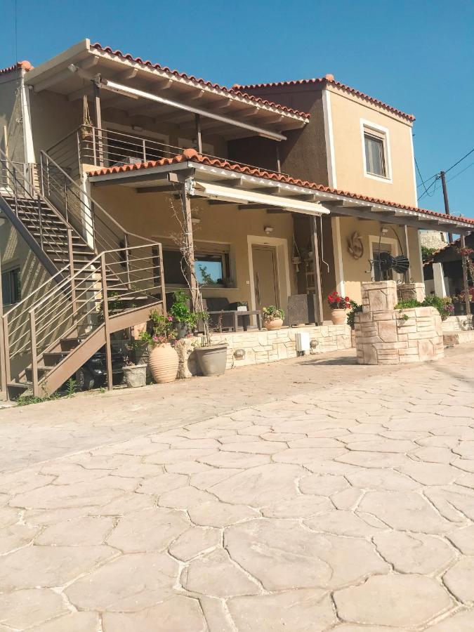 Villeta Nikol Lixúri Exterior foto