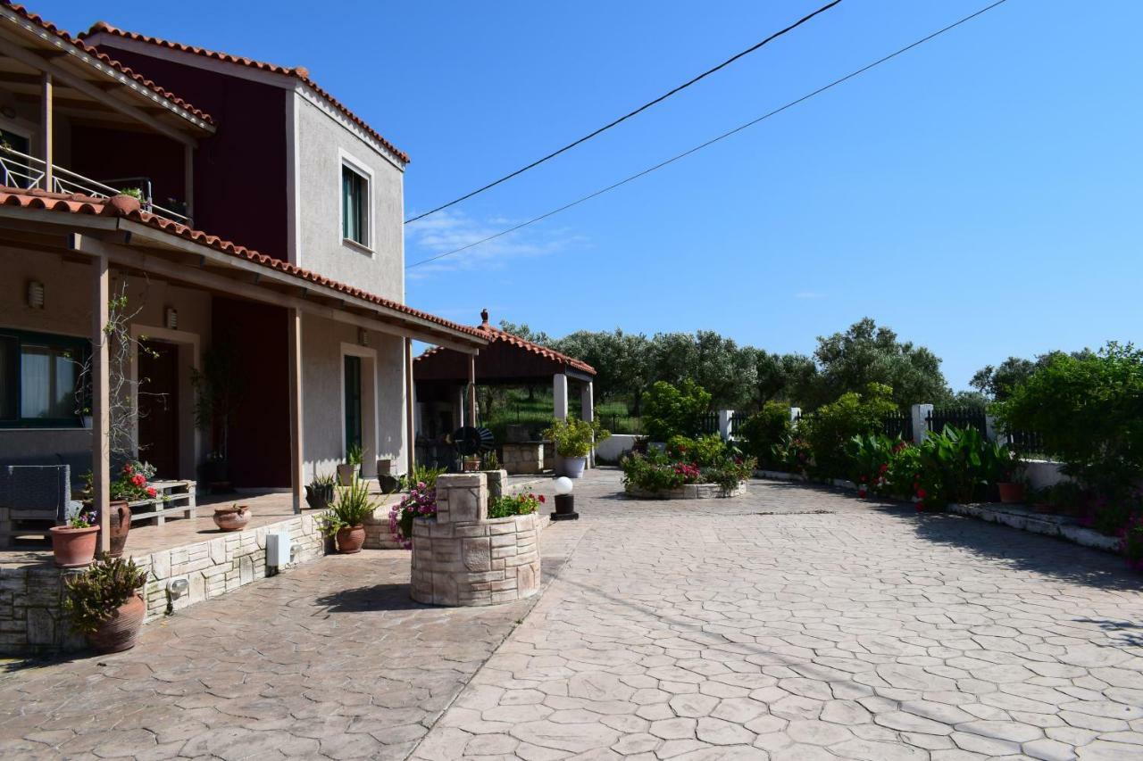 Villeta Nikol Lixúri Exterior foto