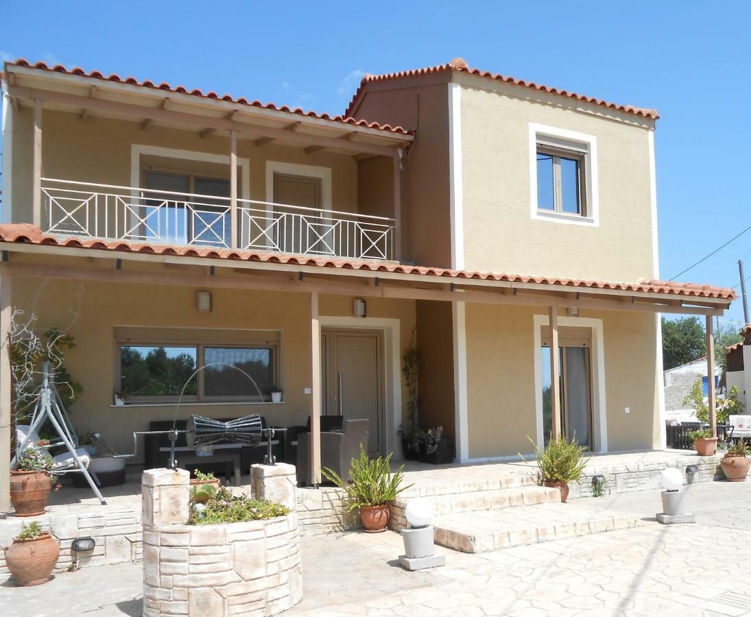Villeta Nikol Lixúri Exterior foto